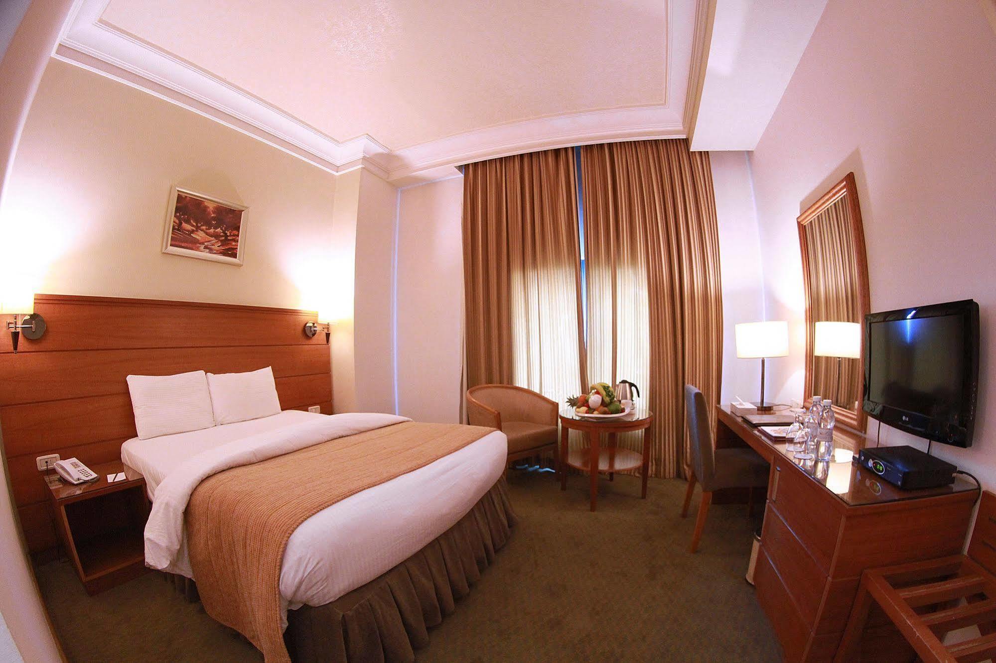 Sadeen Amman Hotel Esterno foto